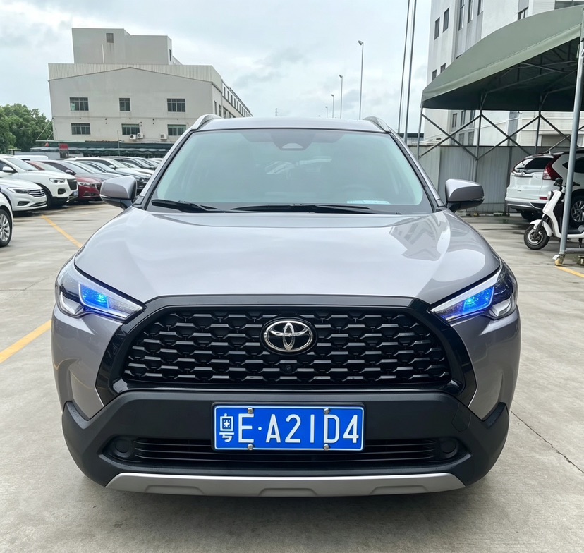 Toyota Corolla Cross 2025 car image #2