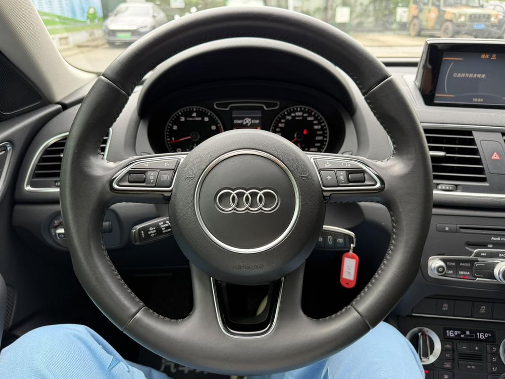 Audi Q3 (Imported) 2013 #11 Audi Q3 (Imported) 2013 car image #11