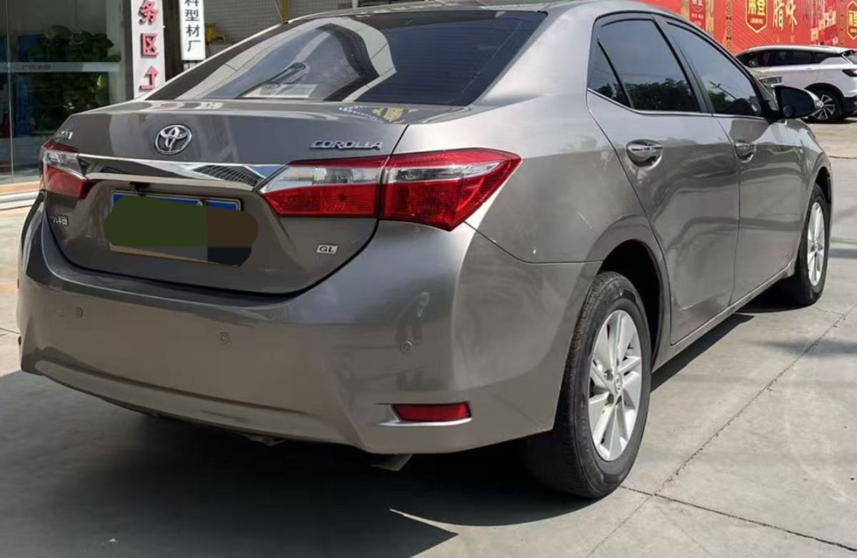 2014 car image #2