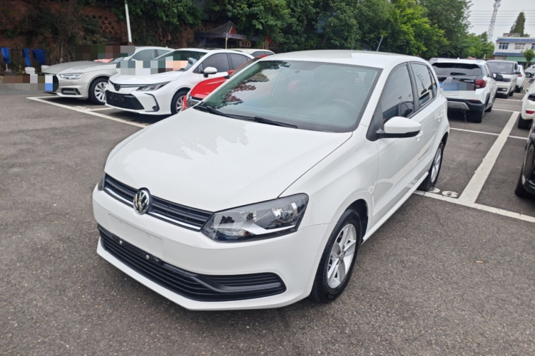 Volkswagen Polo 2018 car image #2