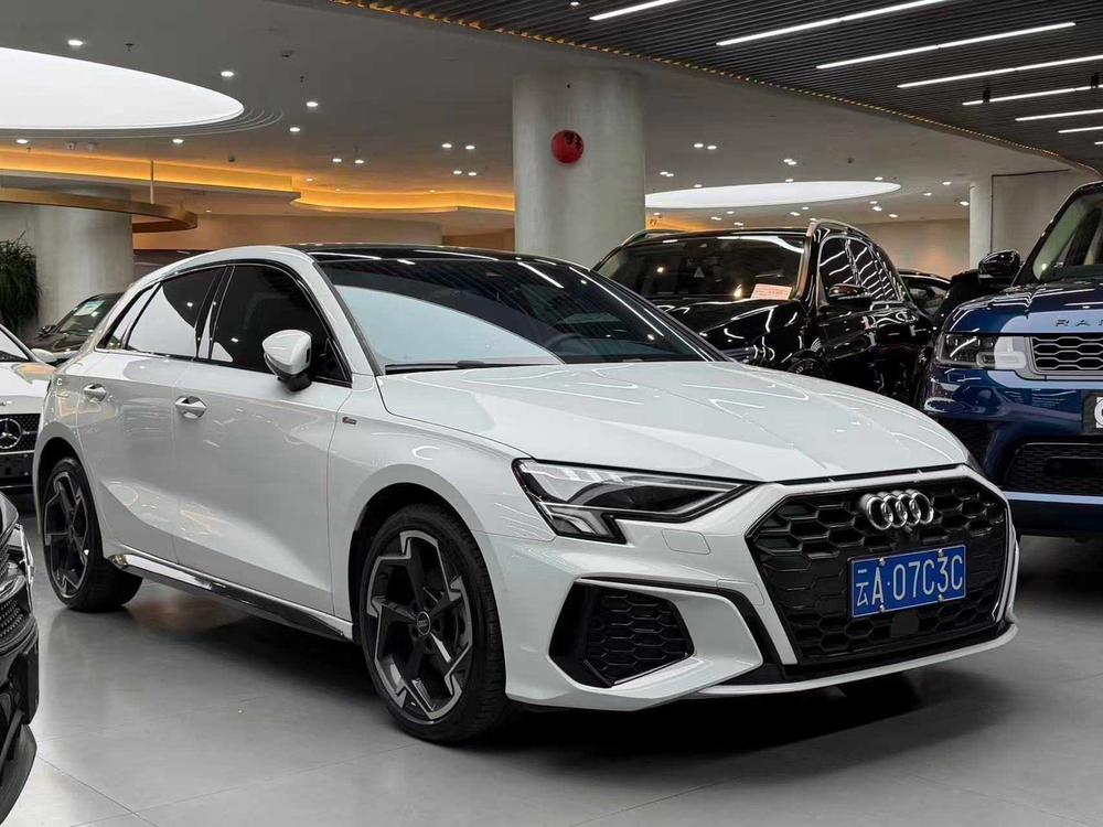 Audi A3 2024 car image #3