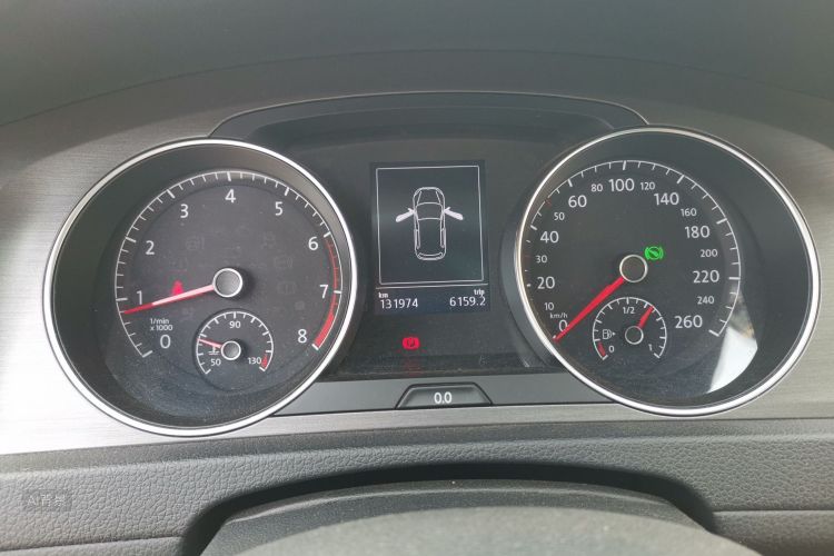 Volkswagen Golf 2016 car image #13