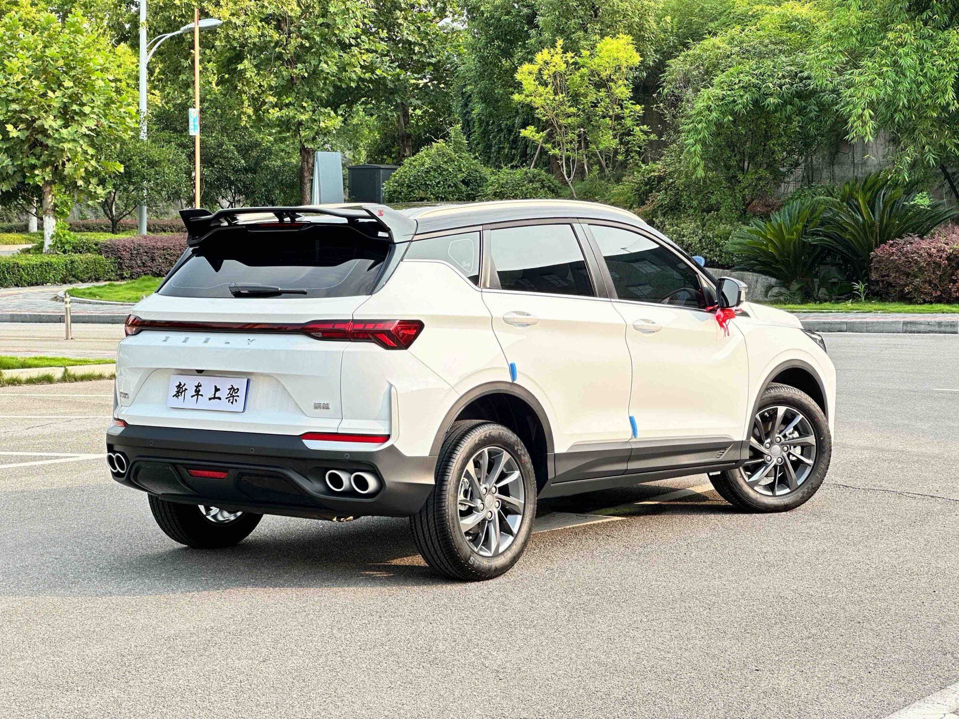 GEELY Coolray 2026 #4 GEELY Coolray 2026 image de voiture #4