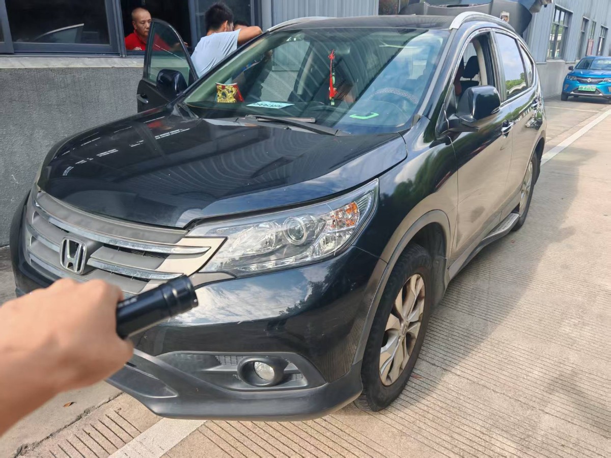 Honda CR-V 2012 car image #2