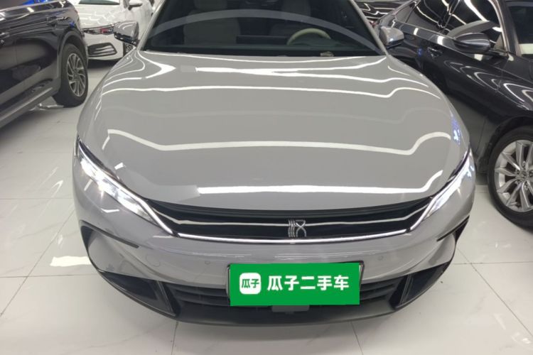 BYD Han 2024 immagine di auto #3