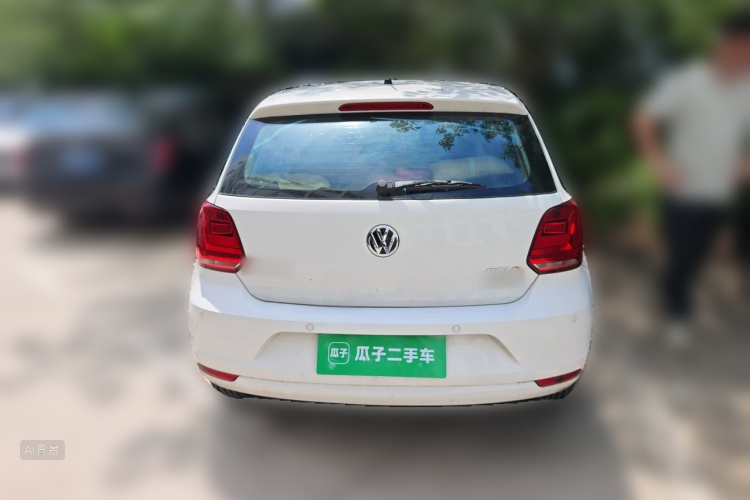 Volkswagen Polo 2017 car image #6