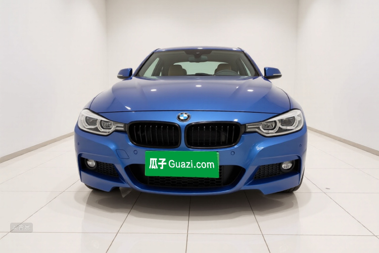 BMW 3 Series 2018 car image #3