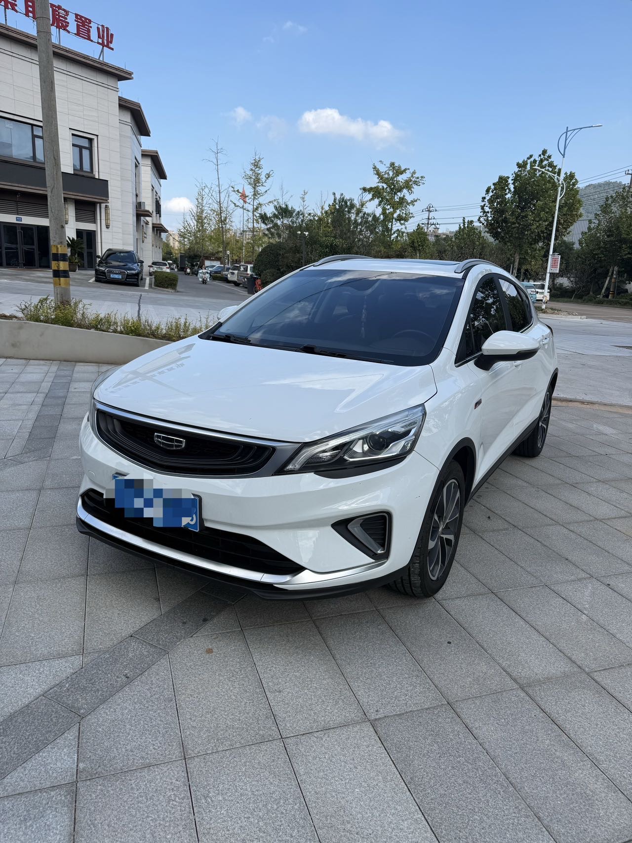 GEELY Emgrand GS 2019 #3 GEELY Emgrand GS 2019 car image #3