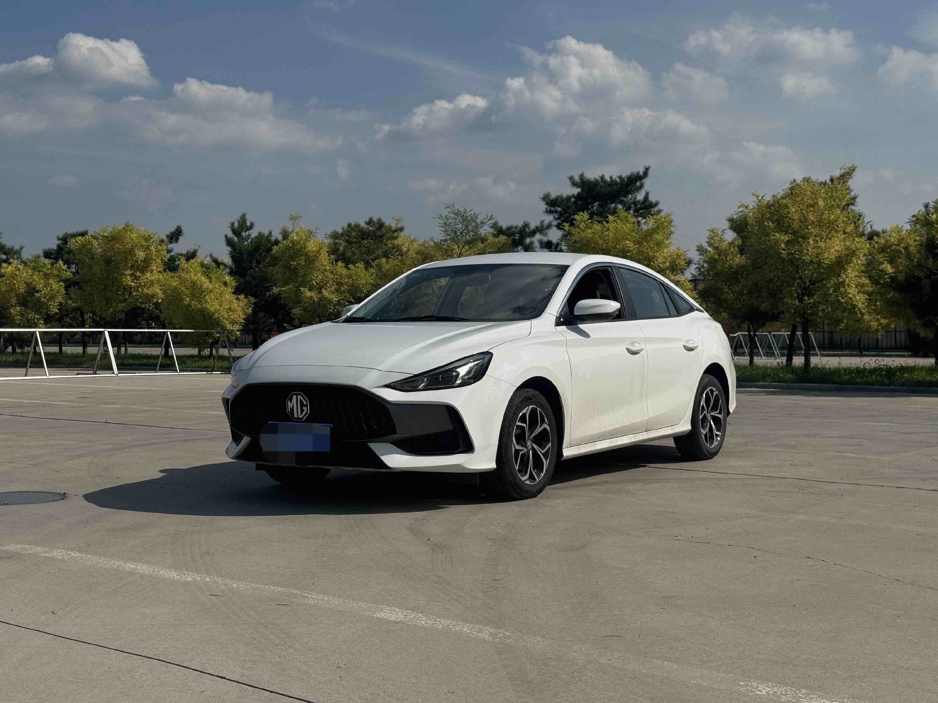 MG 5 2025 car image 