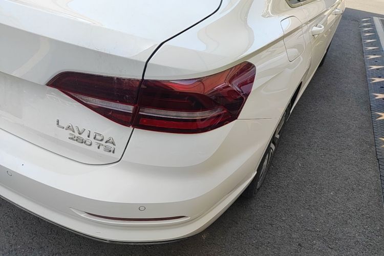 Volkswagen Lavida 2022 car image #8