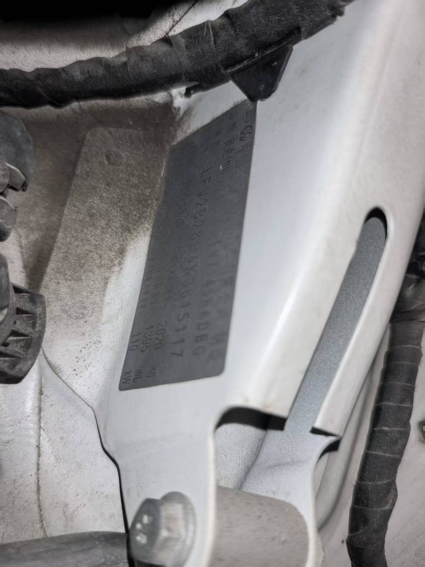 Audi Q3 2019 car image #6