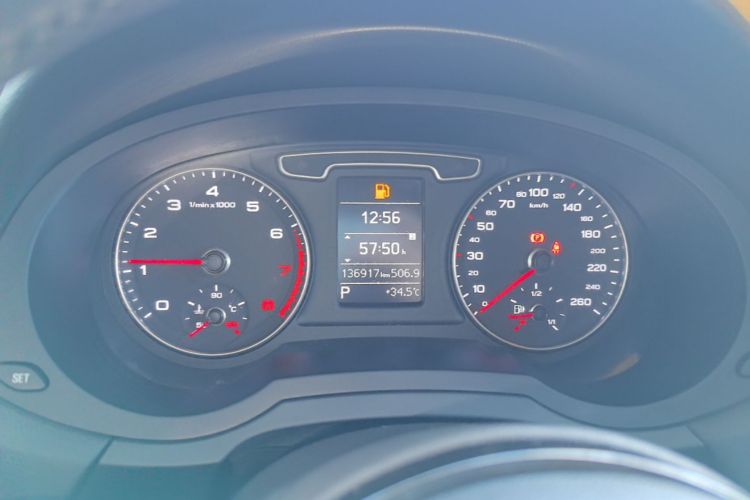 Audi Q3 2015 #12 Audi Q3 2015 car image #12