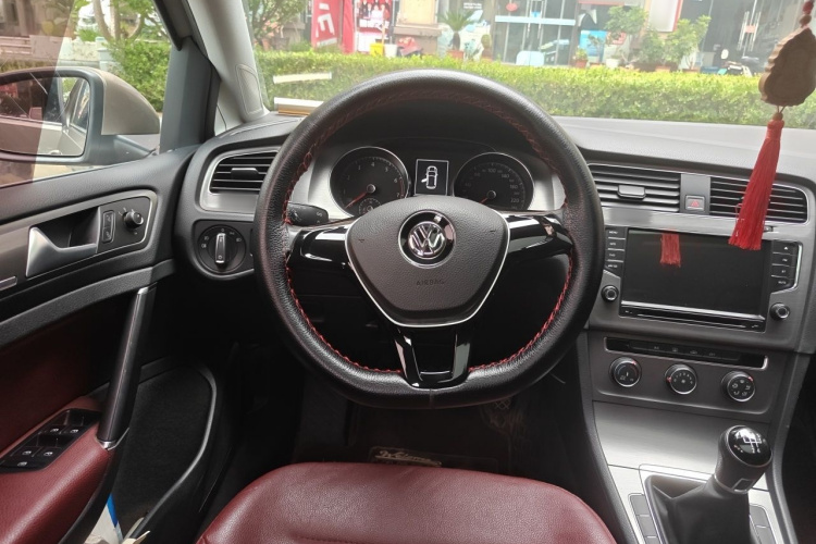 Volkswagen Golf 2017 #15 Volkswagen Golf 2017 car image #15