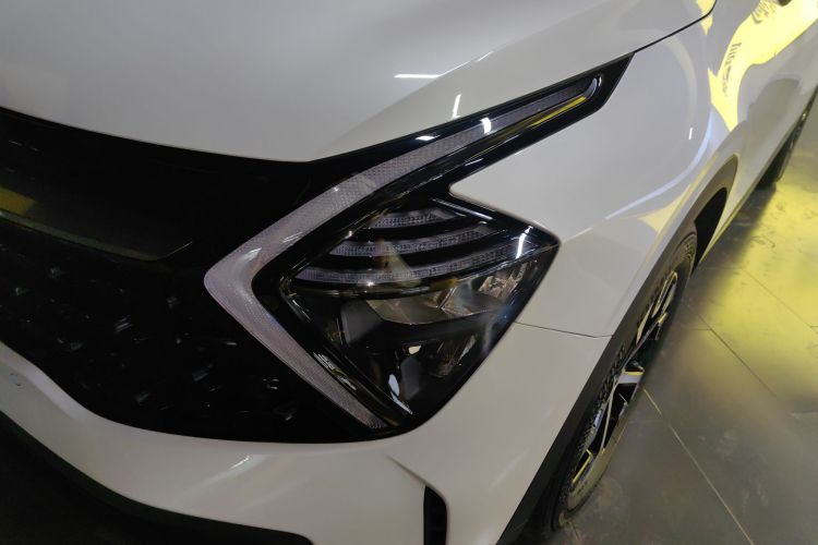 起亚 狮铂拓界 2025 汽车图片 #23