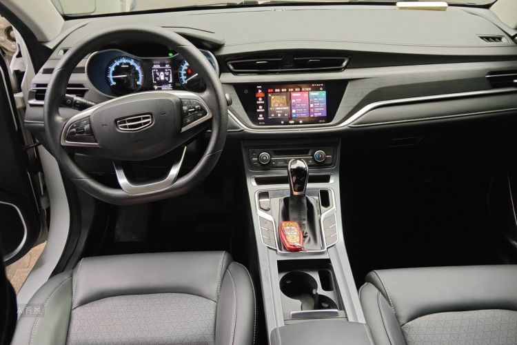 GEELY Emgrand 2021 #11 GEELY Emgrand 2021 car image #11