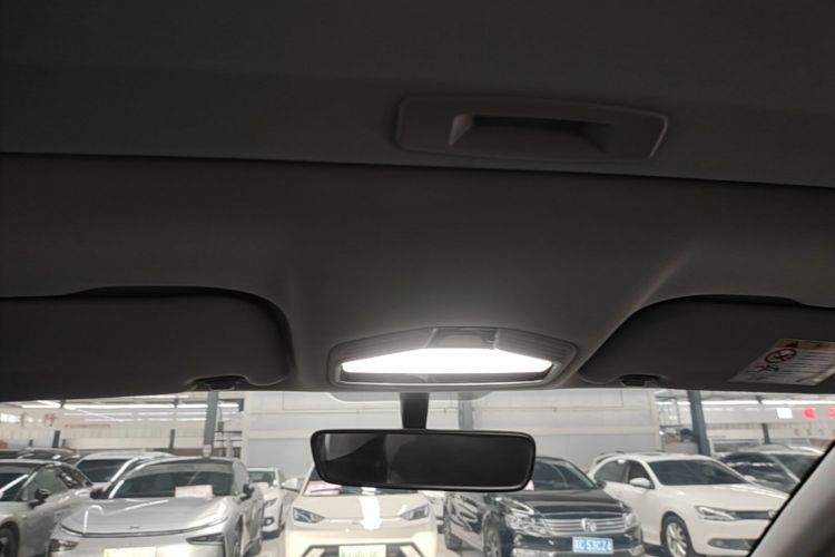 GEELY Emgrand 2023 #18 GEELY Emgrand 2023 car image #18