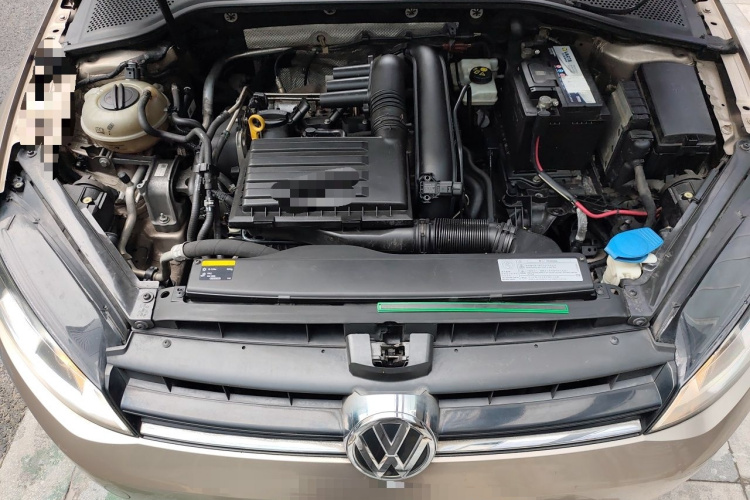 Volkswagen Golf 2015 car image #22