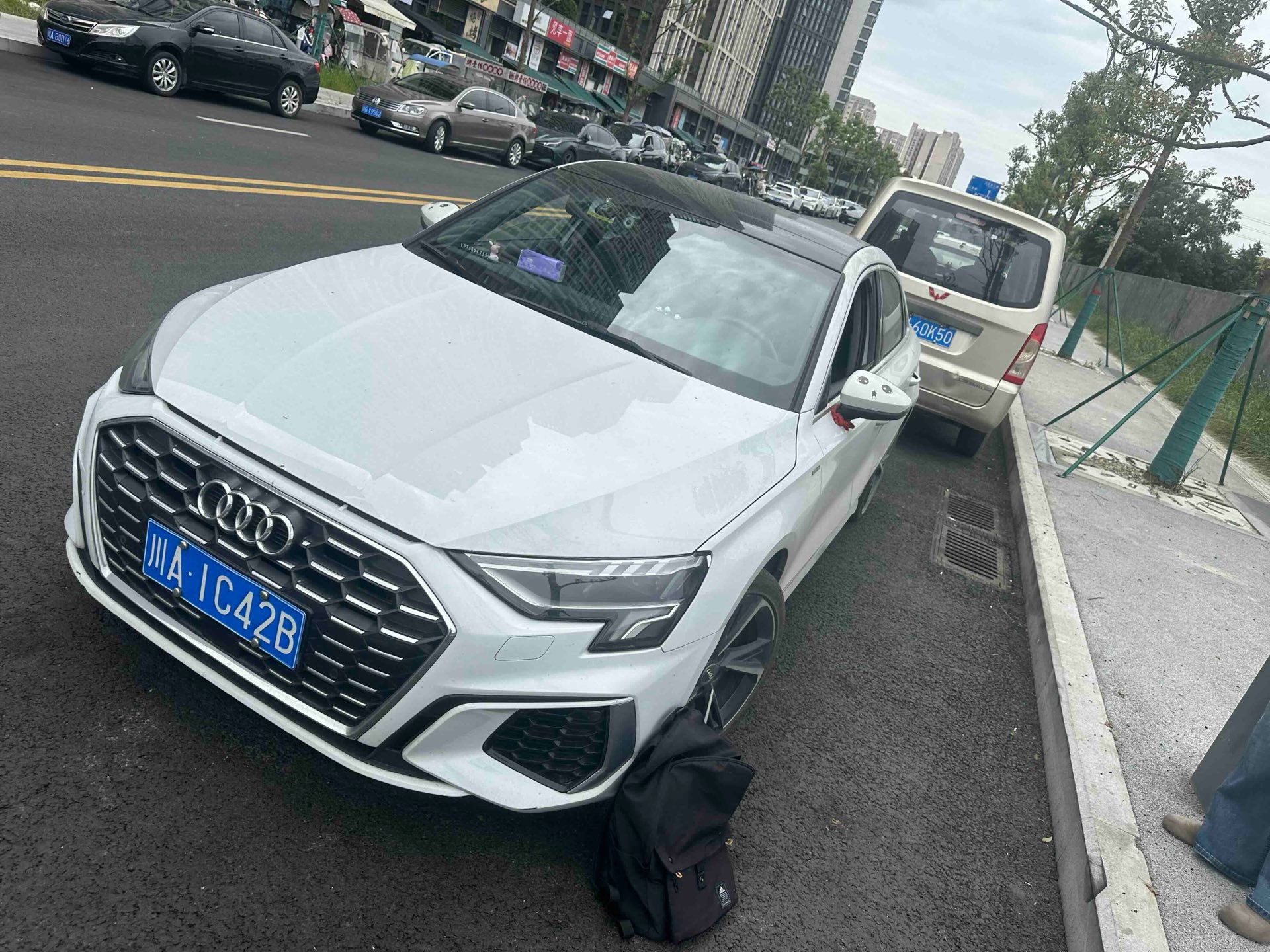 2022 2022 car image