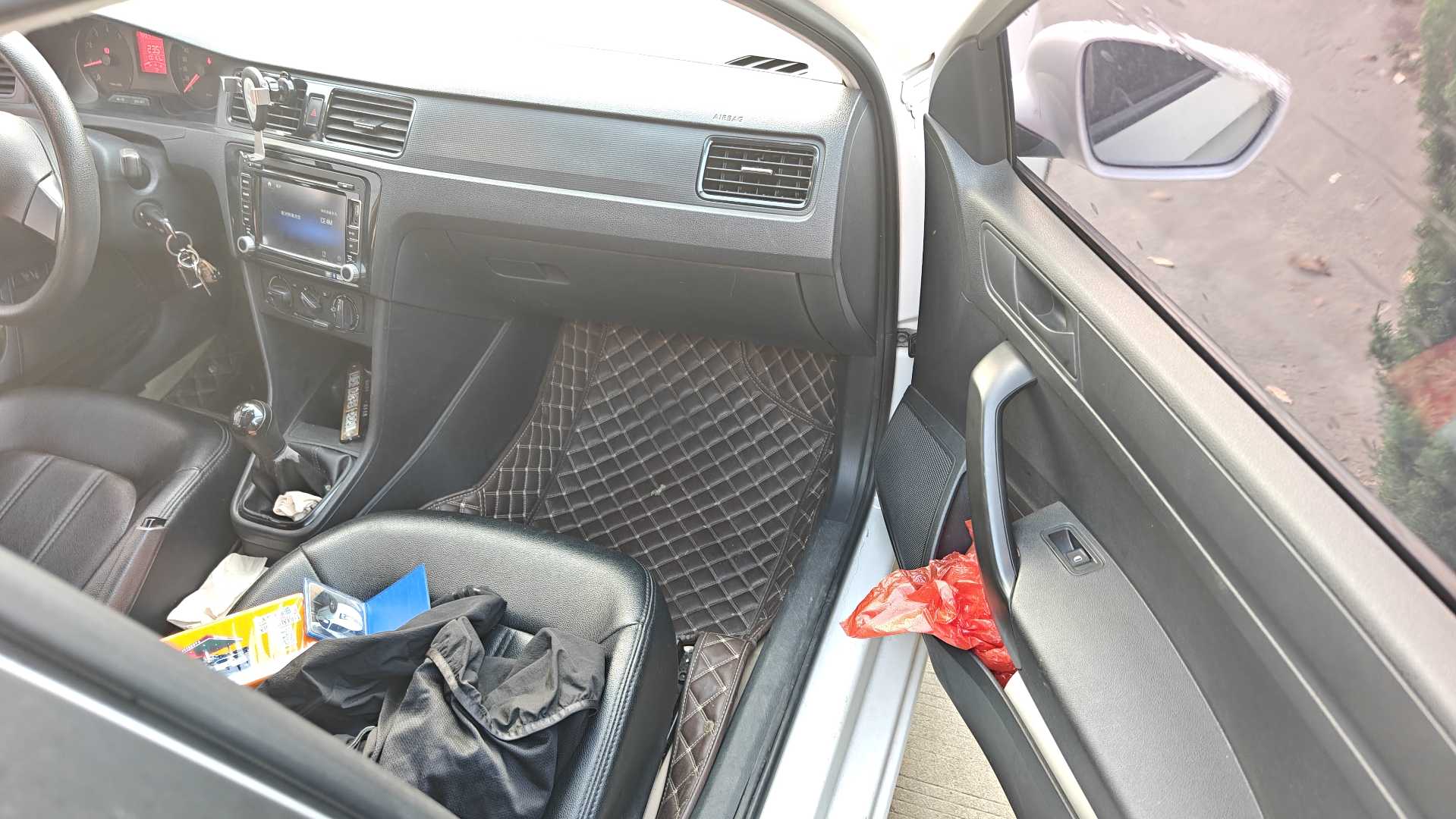 Volkswagen Santana 2015 immagine di auto #5