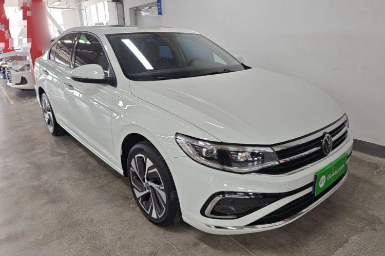 Volkswagen Bora 2023 صورة سيارة #6