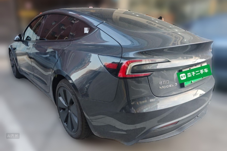 Tesla Model 3 2025 car image #5
