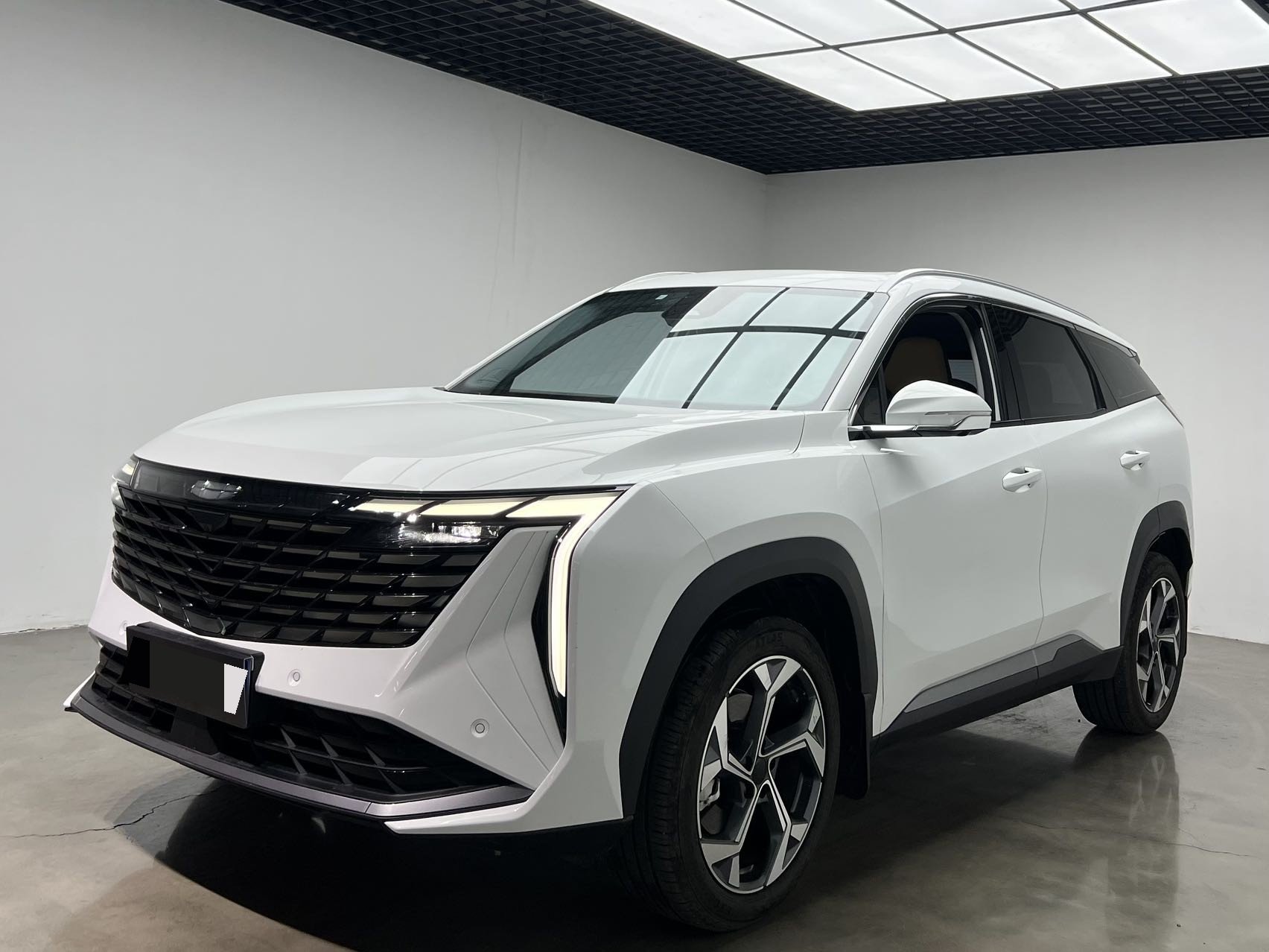 GEELY Boyue L 2023 car image 