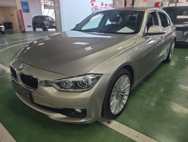 BMW 3 Series 2017 immagine di auto 