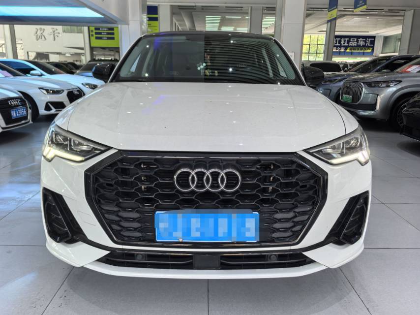 Audi Q3 Sportback 2022 #2 Audi Q3 Sportback 2022 car image #2