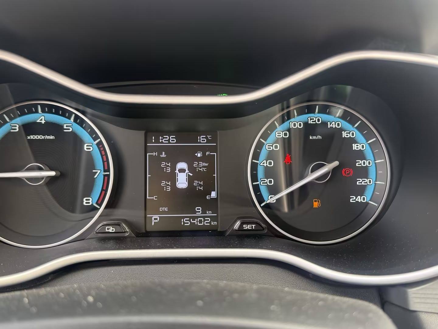 GEELY Emgrand 2022 #7 GEELY Emgrand 2022 صورة سيارة #7