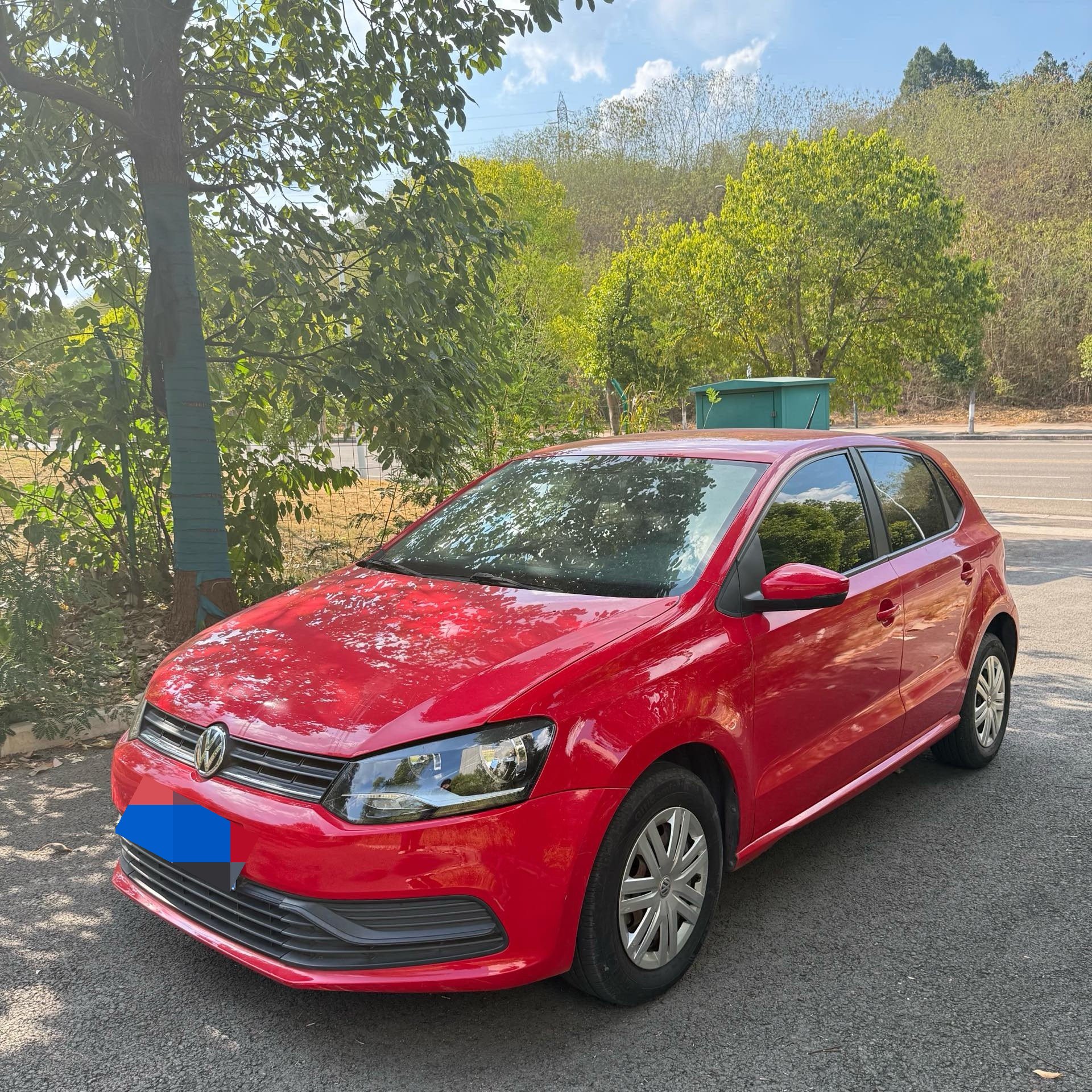 Volkswagen Polo 2016 car image 
