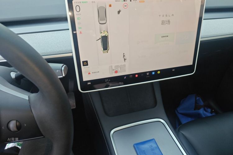 Tesla Model Y 2024 #15 Tesla Model Y 2024 car image #15