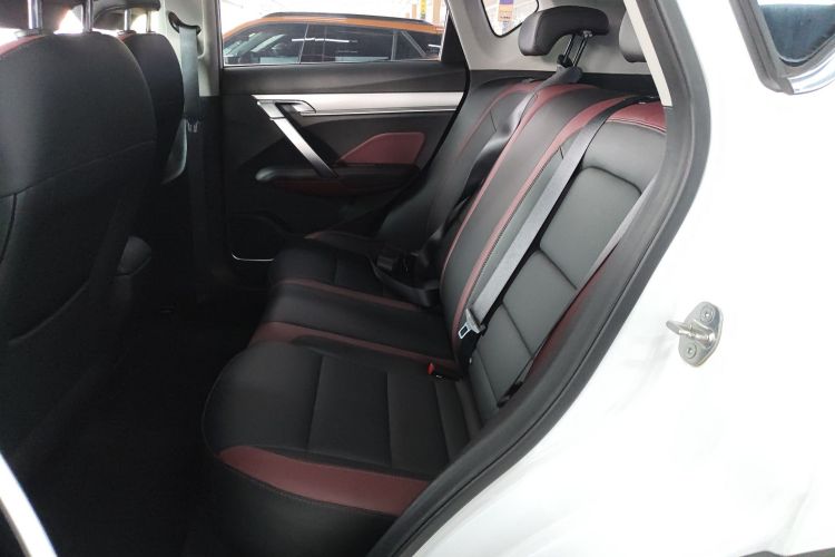 GEELY Coolray 2021 #13 GEELY Coolray 2021 car image #13