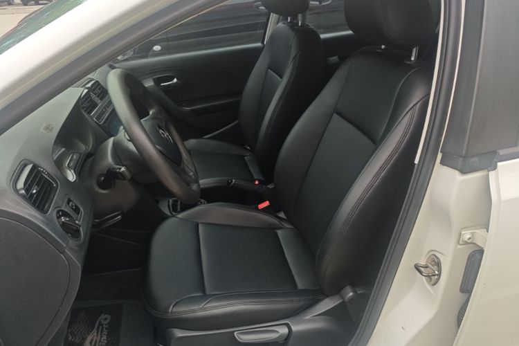 Volkswagen Polo 2016 #15 Volkswagen Polo 2016 car image #15