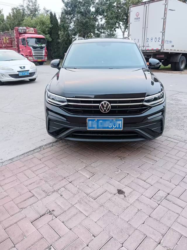 Volkswagen Tiguan L 2026 Volkswagen Tiguan L 2026 car image