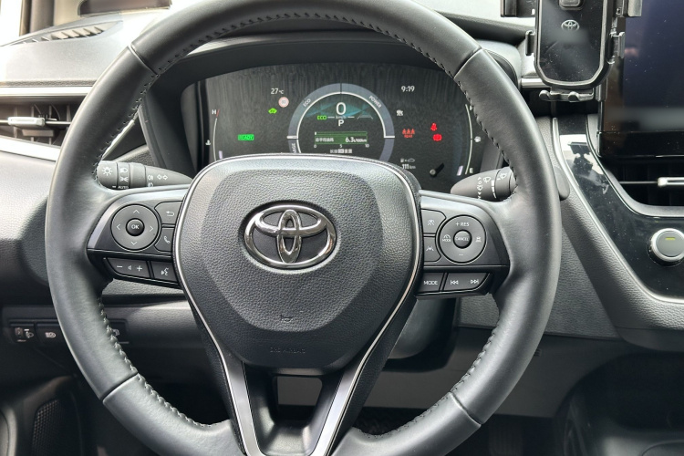 Toyota Corolla 2025 #16 Toyota Corolla 2025 car image #16