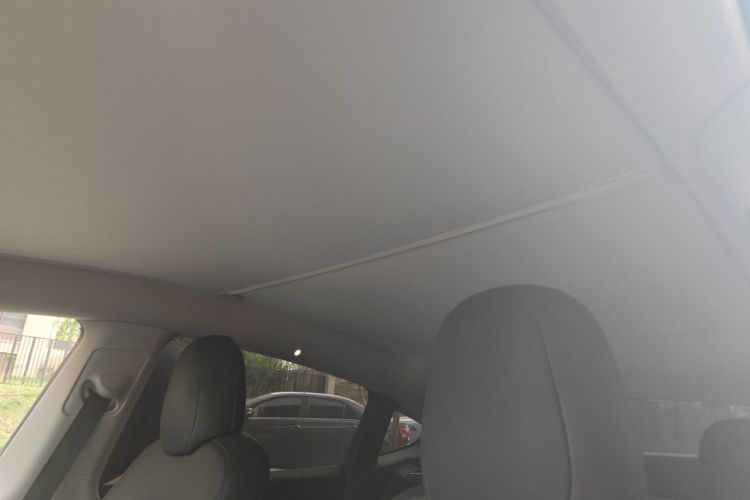 Tesla Model Y 2022 #16 Tesla Model Y 2022 car image #16