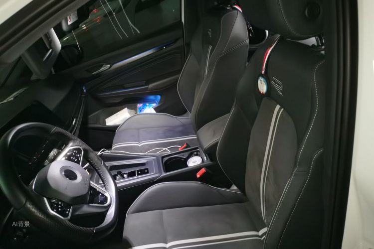 Volkswagen Golf 2021 #17 Volkswagen Golf 2021 صورة سيارة #17