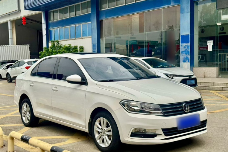 Volkswagen Santana 2016 car image #6