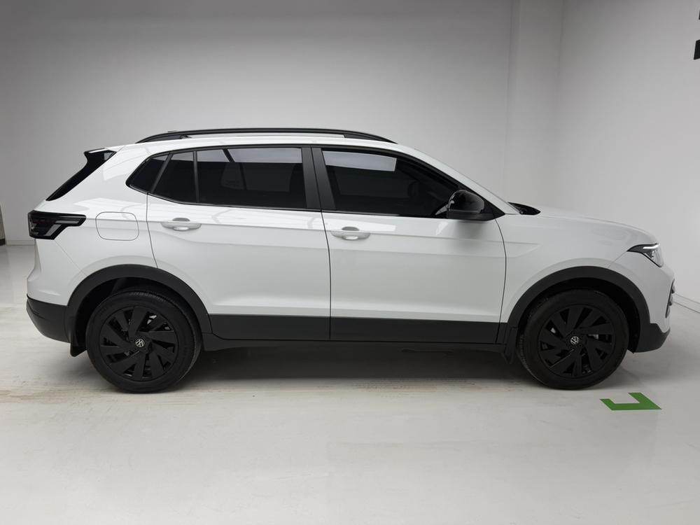 Volkswagen Tharu 2025 car image #8