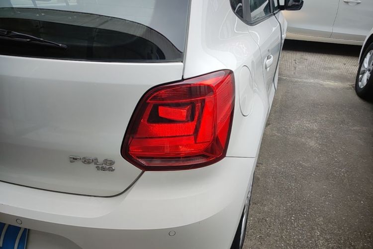 Volkswagen Polo 2017 #8 Volkswagen Polo 2017 car image #8