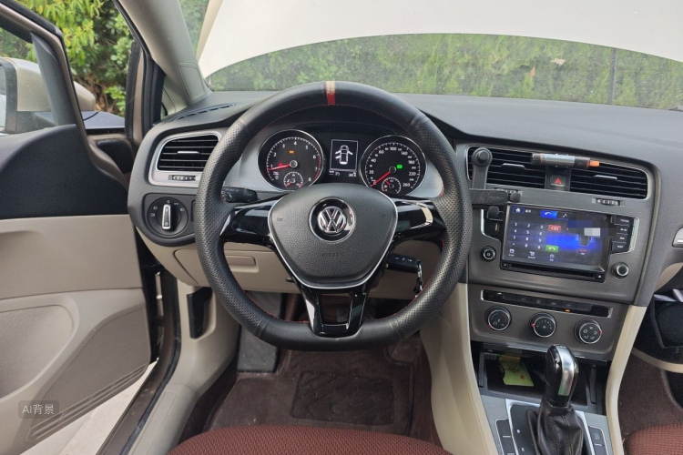 Volkswagen Golf 2015 car image #12