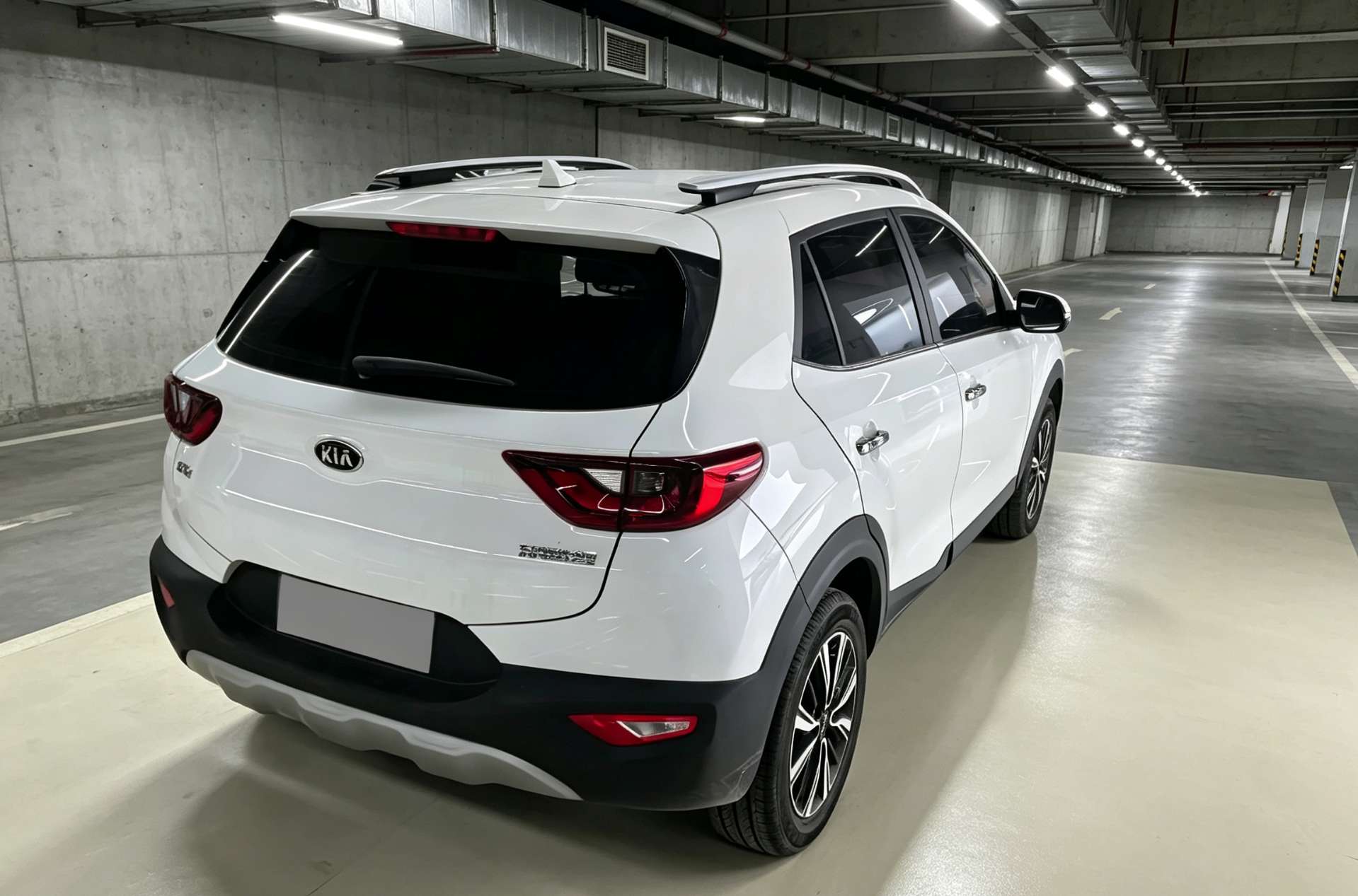 Kia KX1 2021 car image #4