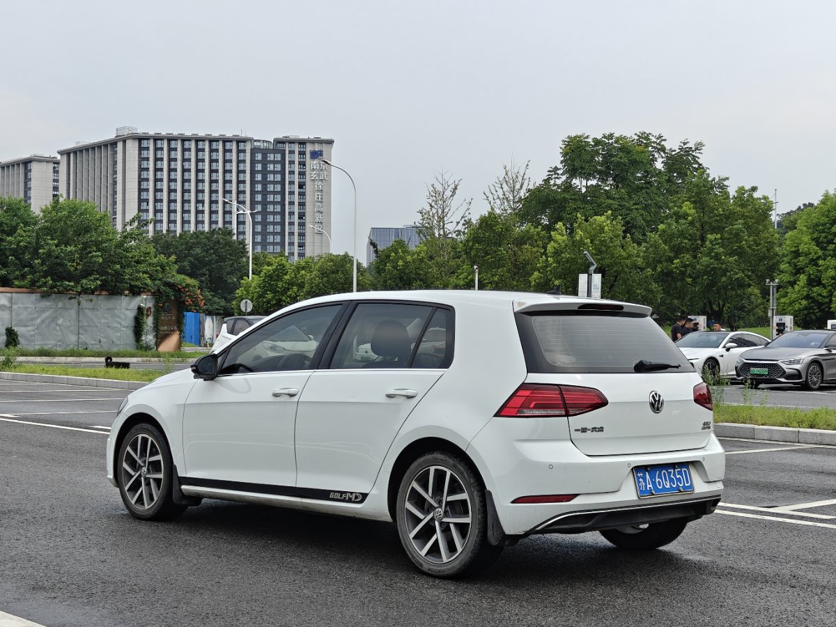 Volkswagen Golf 2020 #8 Volkswagen Golf 2020 car image #8
