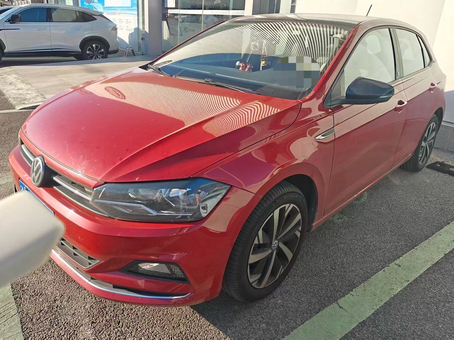 Volkswagen Polo 2019 car image 