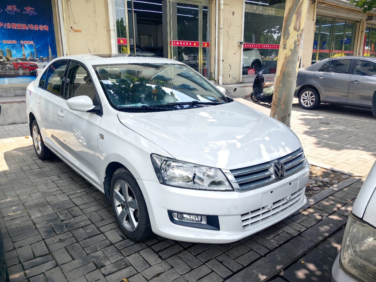 Volkswagen Santana 2016 car image 