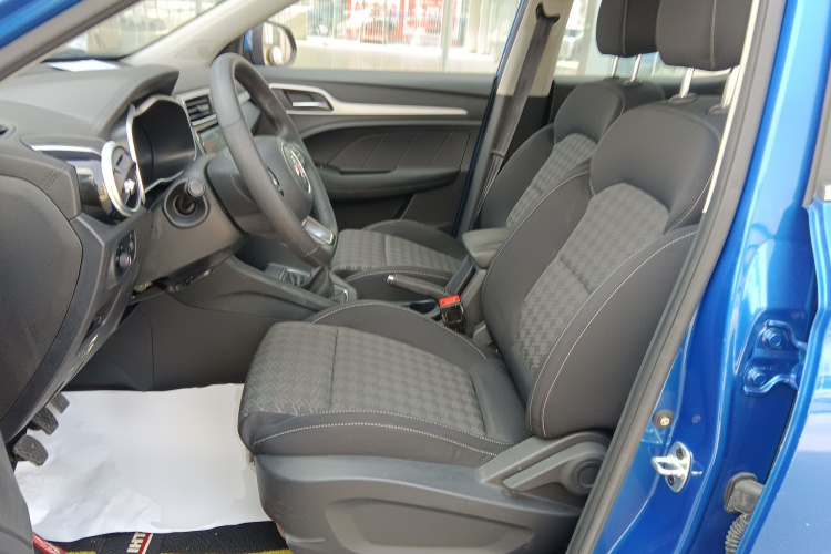 MG ZS 2020 car image #19