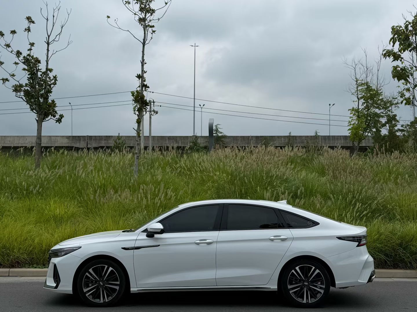 Chery Arrizo 8 2025 imagem de carro #3