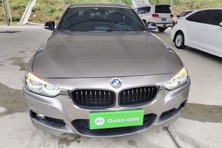 BMW 3 Series 2018 car image #3