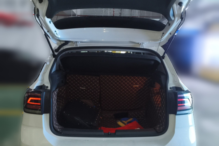 Volkswagen T-Cross 2021 car image #18