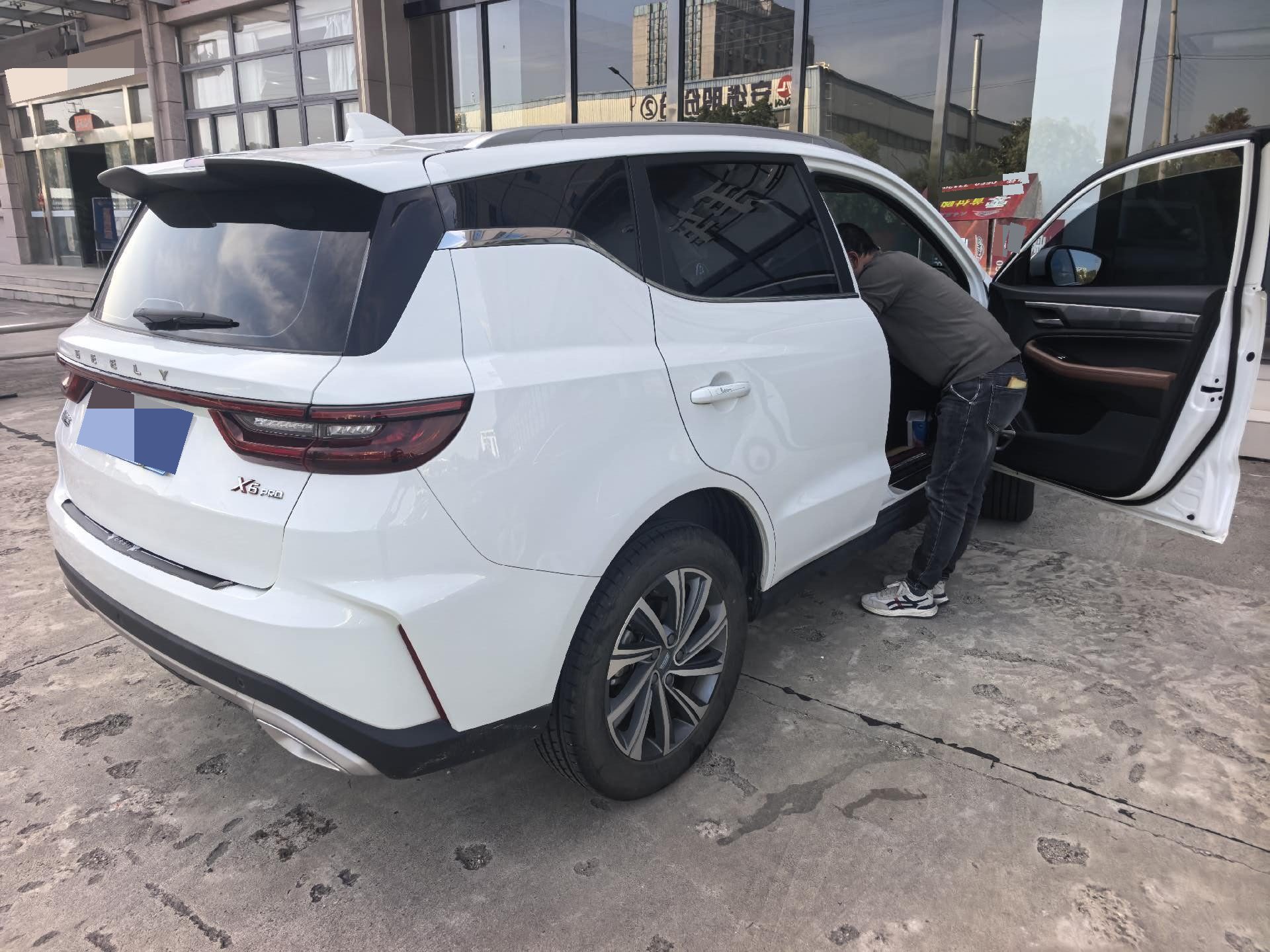 GEELY Vision X6 2023 #6 GEELY Vision X6 2023 immagine di auto #6